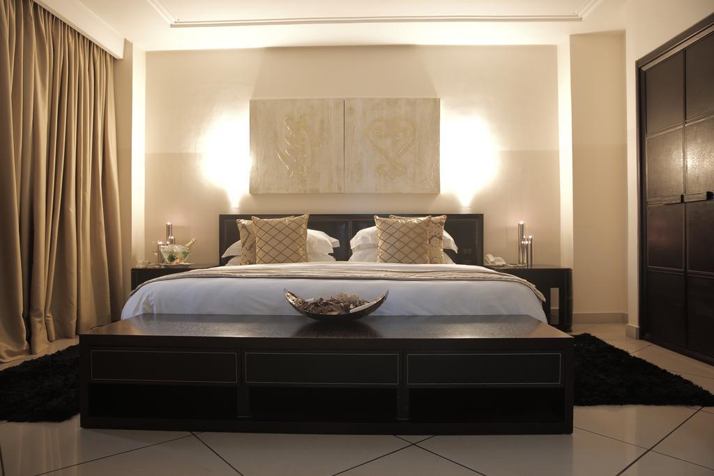 Oak Plaza Hotels East Airport Accra Rum bild